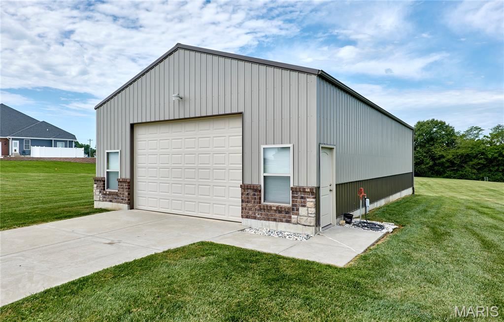 3rd image of 21 Pheasant Pointe Dr, Old Monroe, MO 63369 | MLS# MIS26052921