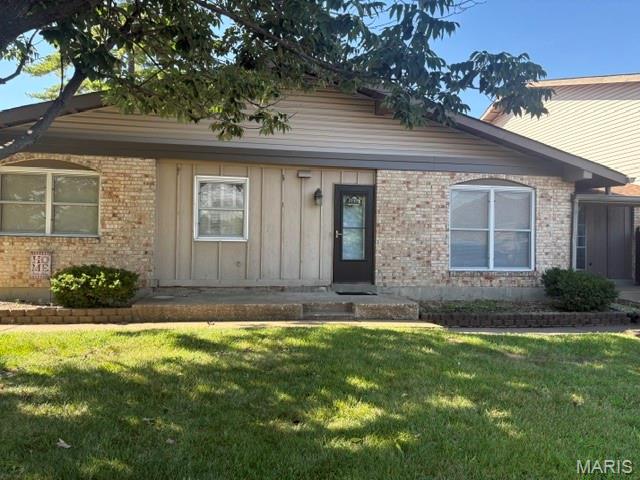 1st image of 3253 Leisurewood Ct #B, Florissant, MO 63033 | MLS# MIS26052931