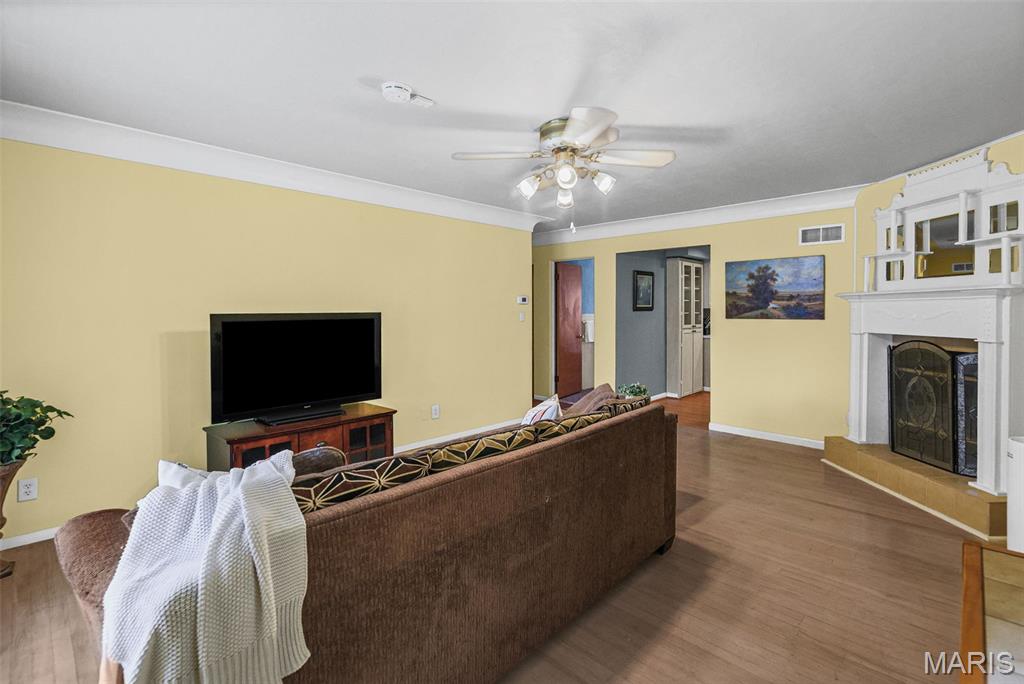 3rd image of 17 Westgate Dr, Granite City, IL 62040 | MLS# MIS26052933