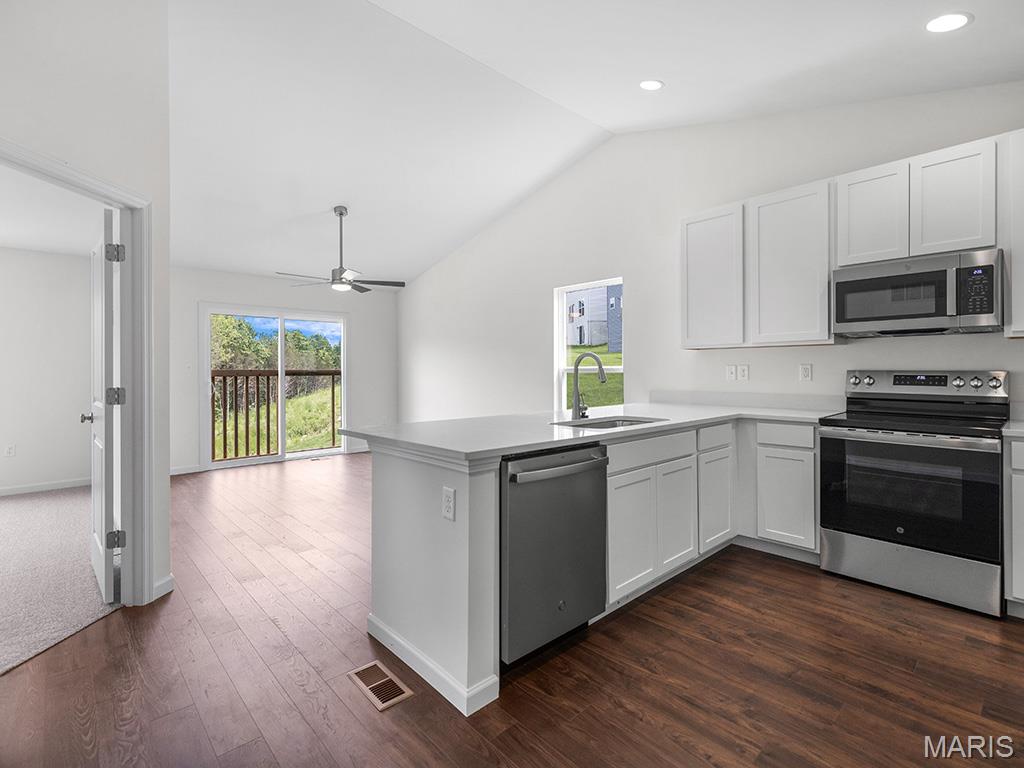 3rd image of 1065 Vardon Meadows Dr, Union, MO 63084 | MLS# MIS26052966
