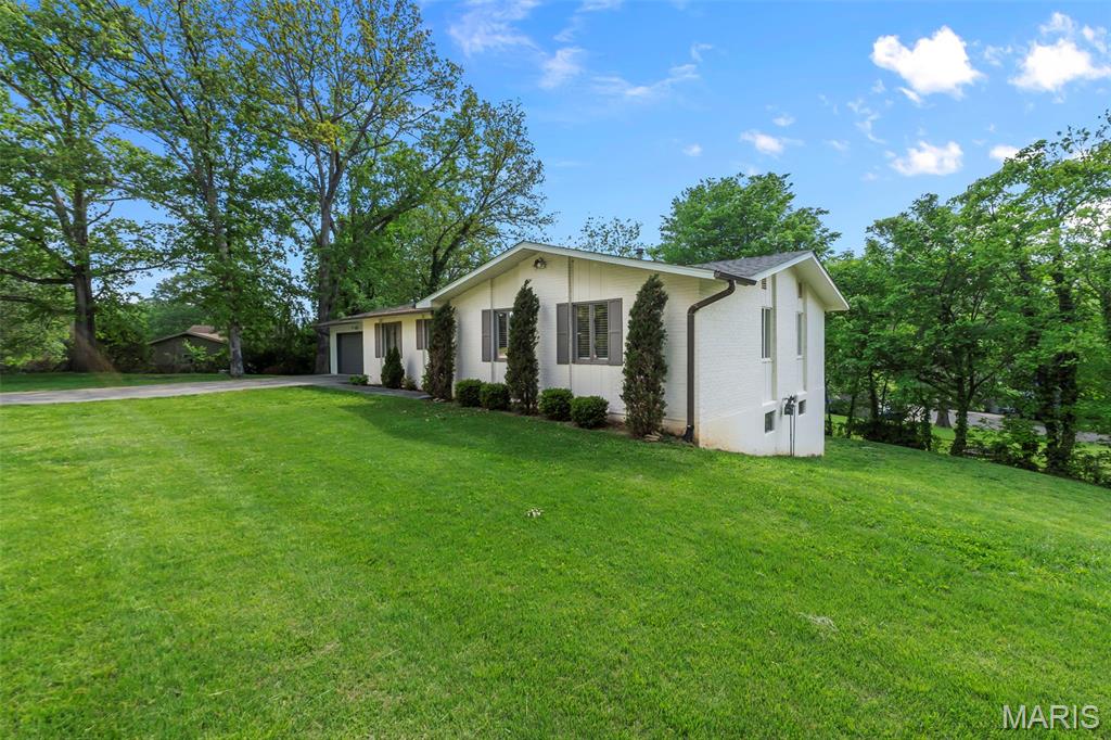 4th image of 1107 S Shawnee Blvd, Jackson, MO 63755 | MLS# MIS26052995