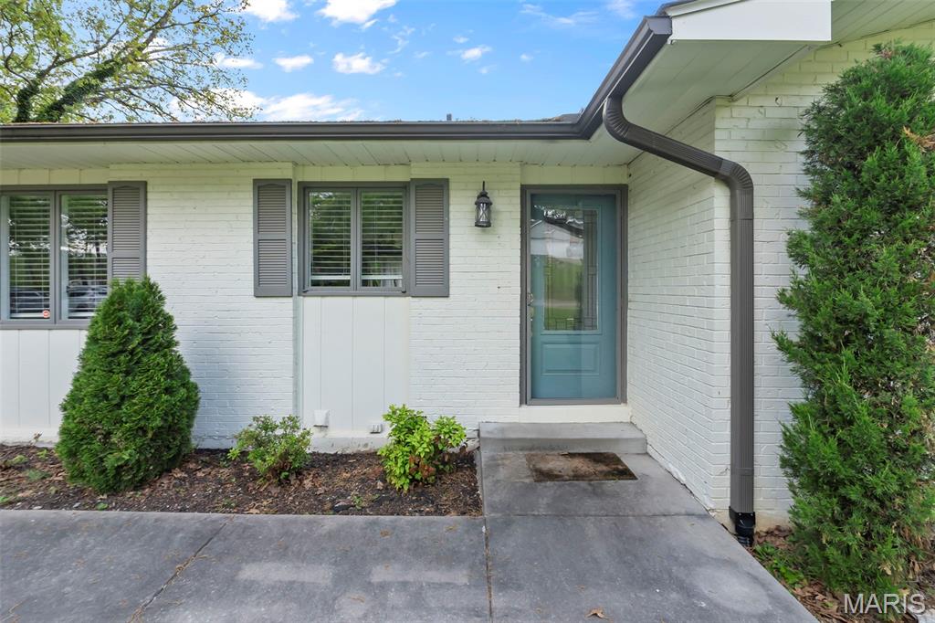 2nd image of 1107 S Shawnee Blvd, Jackson, MO 63755 | MLS# MIS26052995