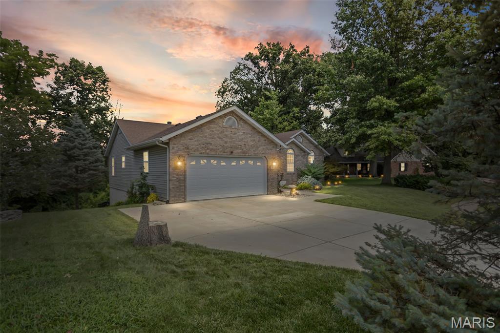 1st image of 109 Fairington Dr, Troy, IL 62294 | MLS# MIS26053005