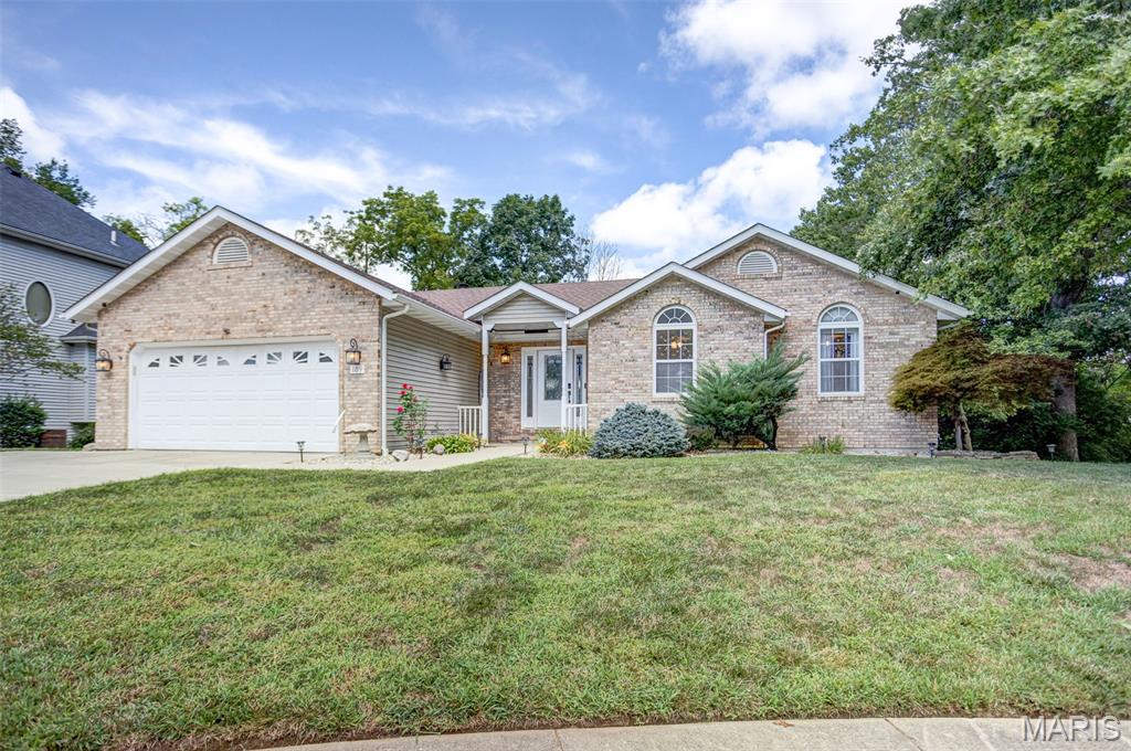 2nd image of 109 Fairington Dr, Troy, IL 62294 | MLS# MIS26053005