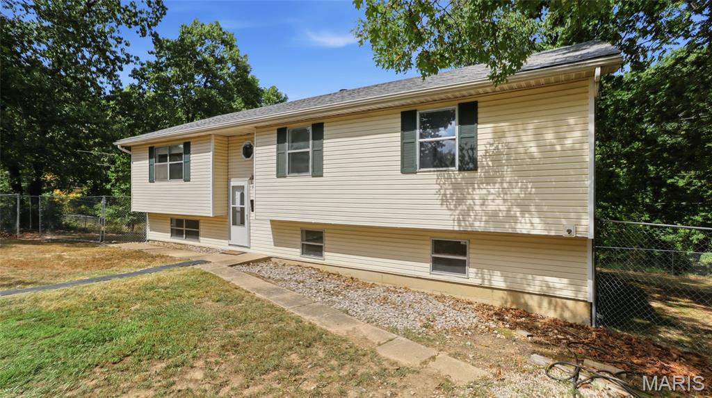 2nd image of 24370 Trolley Ln, Saint Robert, MO 65584 | MLS# MIS26053039