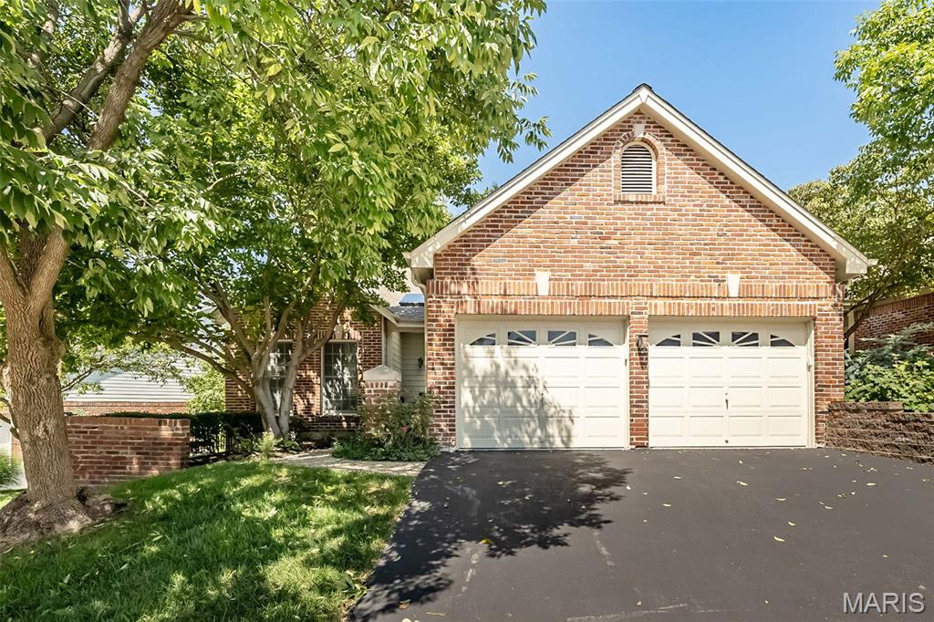2nd image of 14143 Woods Mill Cove Dr, Chesterfield, MO 63017 | MLS# MIS26053067