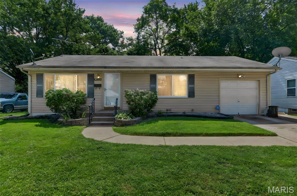 1st image of 9242 Leamont Dr, Saint Louis, MO 63136 | MLS# MIS26053094