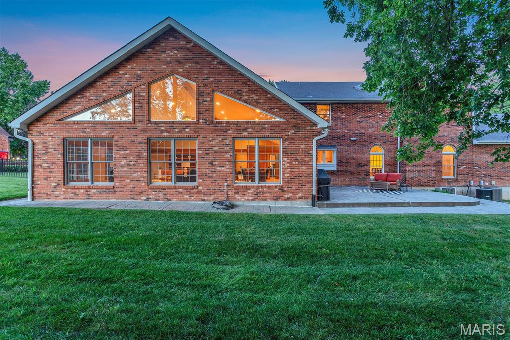 4th image of 8831 Gladlea Dr, Saint Louis, MO 63127 | MLS# MIS26053149