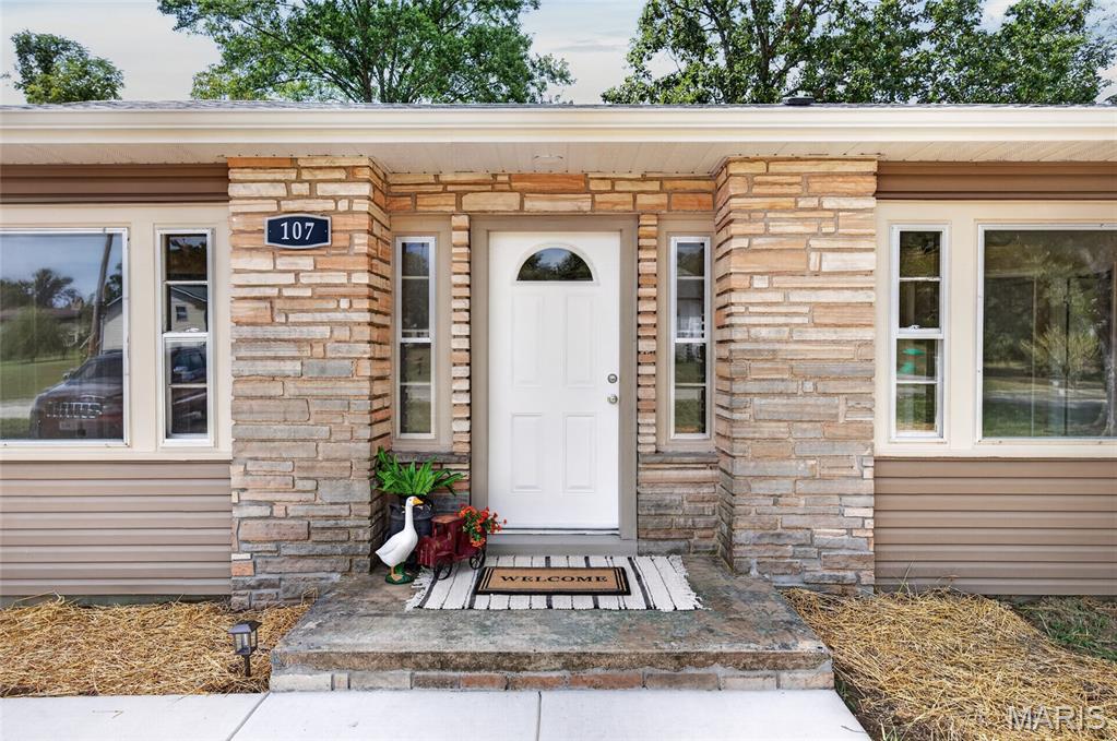 2nd image of 107 Church St, Crocker, MO 65452 | MLS# MIS26053193