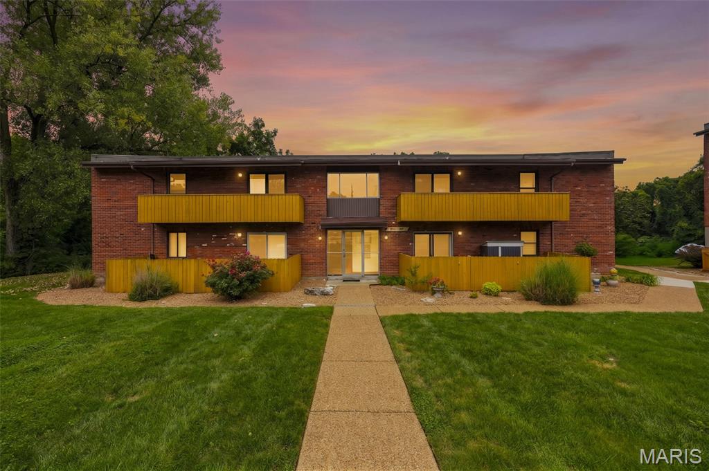 21st image of 1190 Calley Dr #A, Saint Louis, MO 63125 | MLS# MIS26053288
