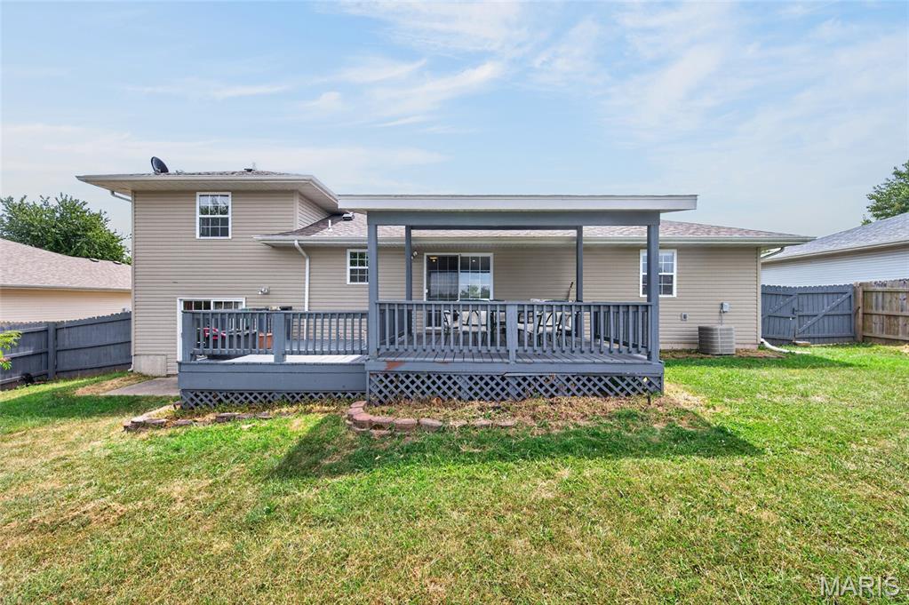 4th image of 1325 Nathaniel Dr, Lebanon, MO 65536 | MLS# MIS26053318