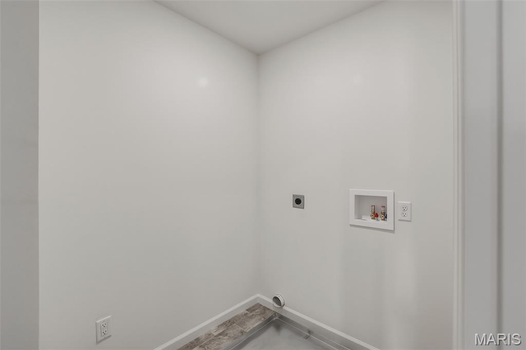 33rd image of 292 Still Creek Dr, Lake Saint Louis, MO 63367 | MLS# MIS26053365