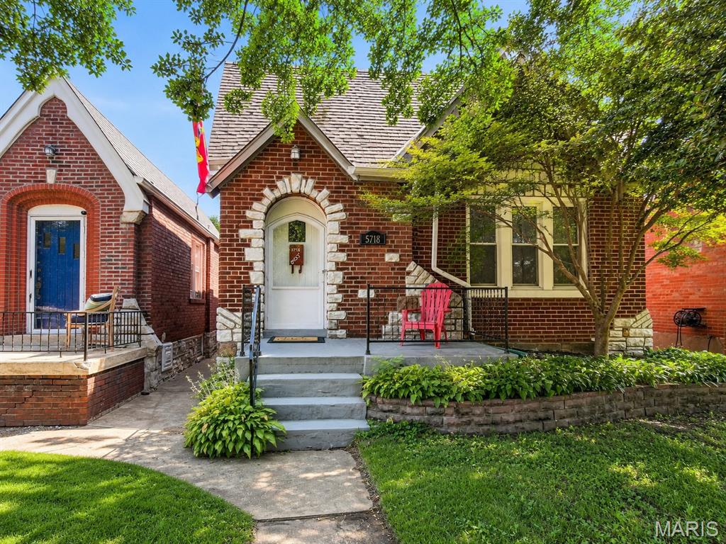 1st image of 5718 Nottingham Ave, Saint Louis, MO 63109 | MLS# MIS26053384