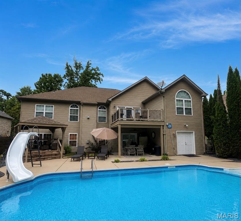 2nd image of 22 Stonebridge Crossing Dr, Maryville, IL 62062 | MLS# MIS26053401