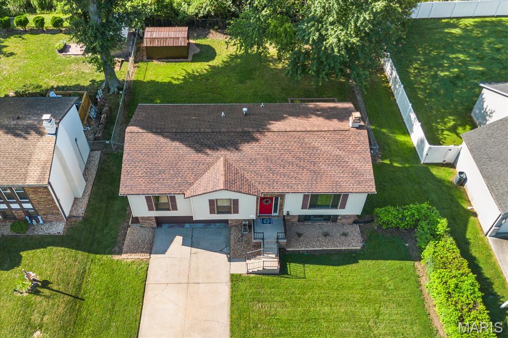 3rd image of 2100 Tampico Dr, Belleville, IL 62221 | MLS# MIS26053402
