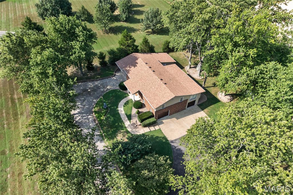 2nd image of 538 W Fremont Rd, Lebanon, MO 65536 | MLS# MIS26053427