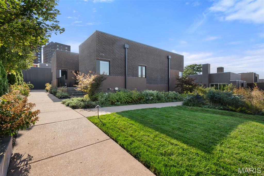 1st image of 3738 Olive St, Saint Louis, MO 63108 | MLS# MIS26053447