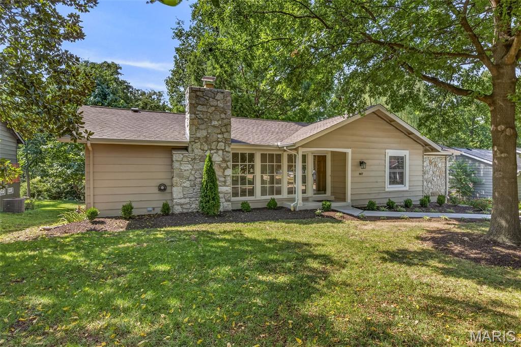 image of 807 Garonne Dr, Manchester, MO 63021 | MLS# MIS26053448
