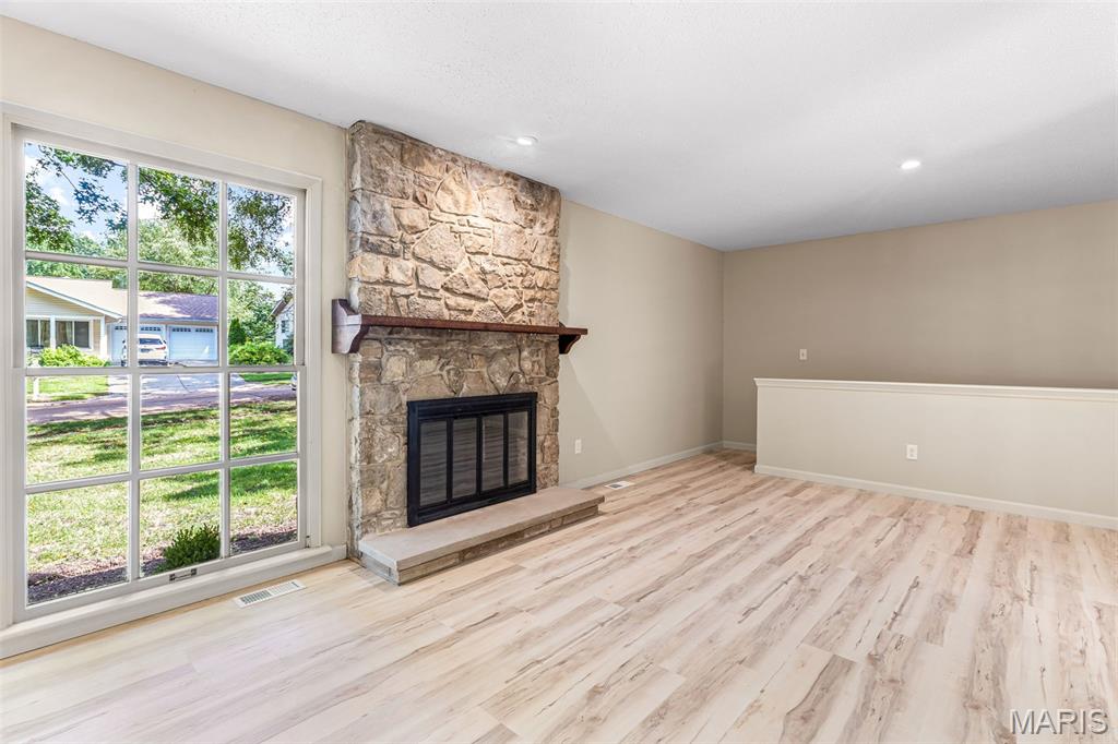 image of 807 Garonne Dr, Manchester, MO 63021 | MLS# MIS26053448