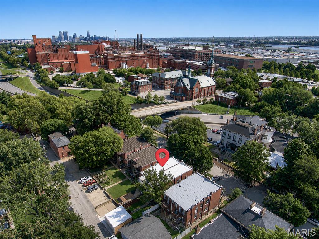 31st image of 3321 Demenil Pl, Saint Louis, MO 63118 | MLS# MIS26053465
