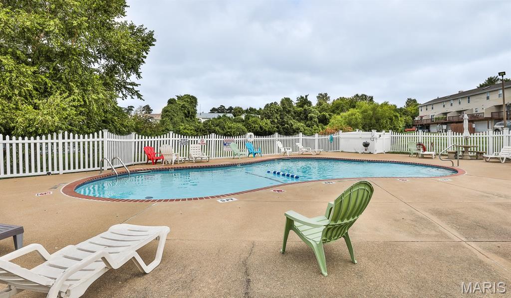 2nd image of 3102 Grn Prairie Dr, St Charles, MO 63303