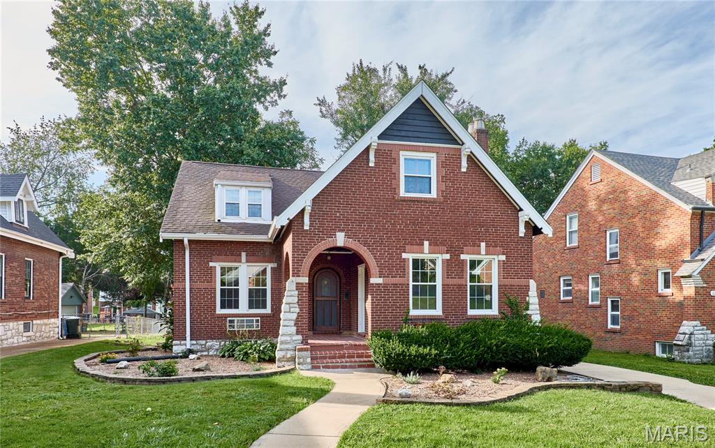 2nd image of 2900 Clearview Dr, Saint Louis, MO 63121 | MLS# MIS26053525