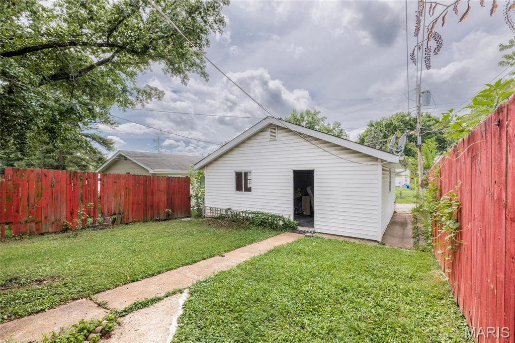 35th image of 3325 Norma Ct, Saint Louis, MO 63139 | MLS# MIS26053527