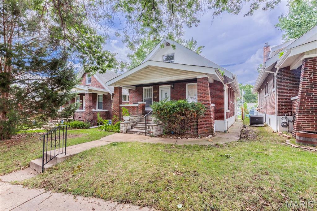 2nd image of 3325 Norma Ct, Saint Louis, MO 63139 | MLS# MIS26053527
