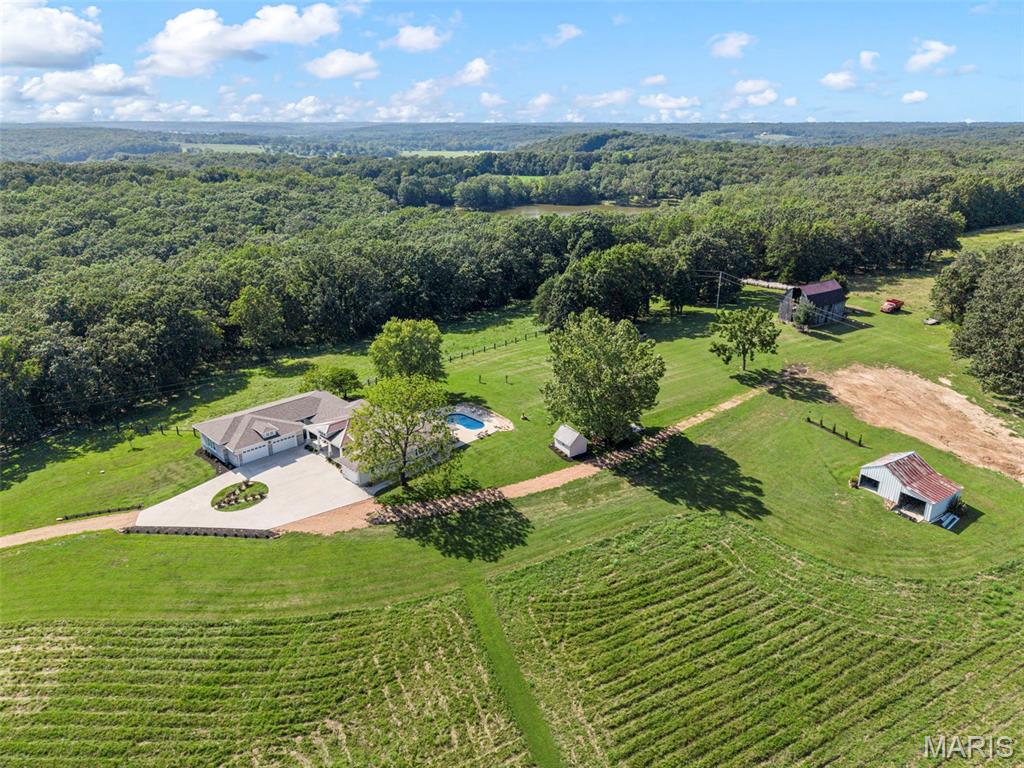 4th image of 8120 Angell Rd, Gerald, MO 63037 | MLS# MIS26053541