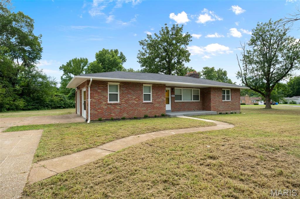 33rd image of 8142 January Ave, Saint Louis, MO 63134 | MLS# MIS26053612