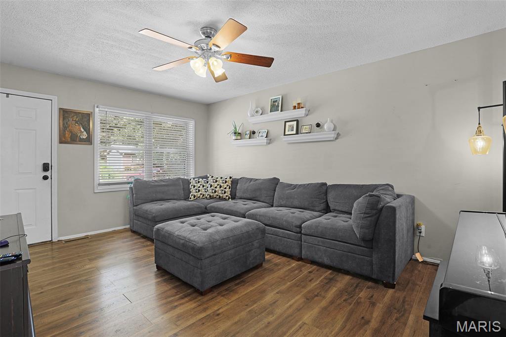 4th image of 1704 E 9Th St, Washington, MO 63090 | MLS# MIS26053618