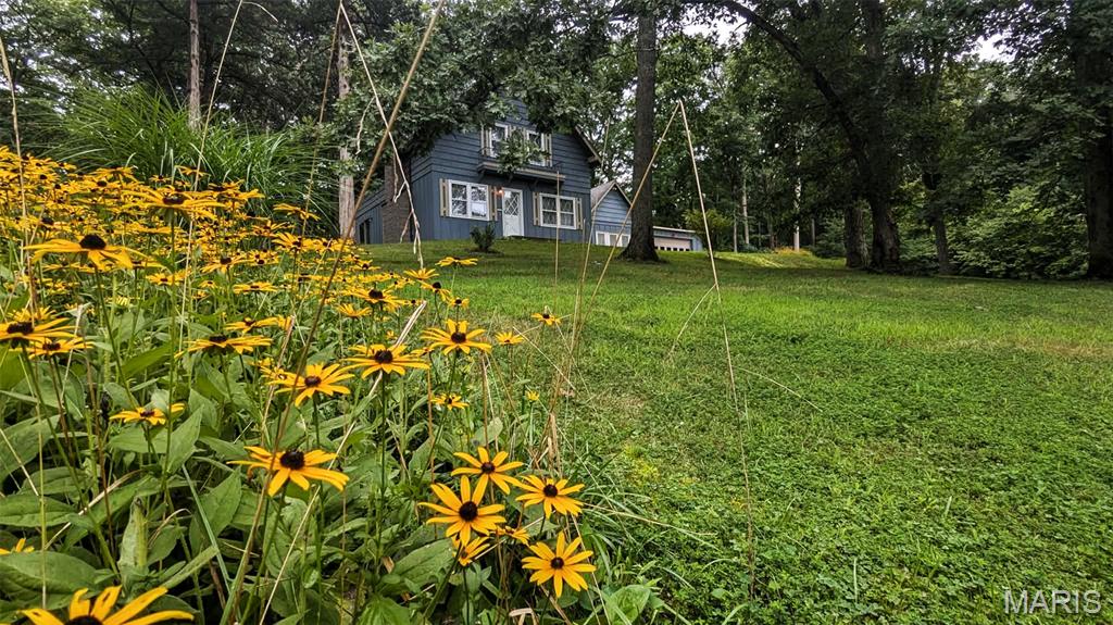 2nd image of 8 Linden Rd, New Florence, MO 63363 | MLS# MIS26053633