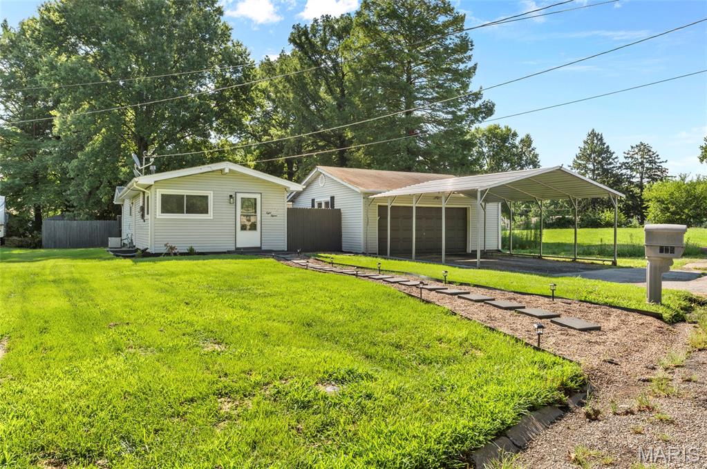 2nd image of 815 Southmoor Pl, Godfrey, IL 62035 | MLS# MIS26053646