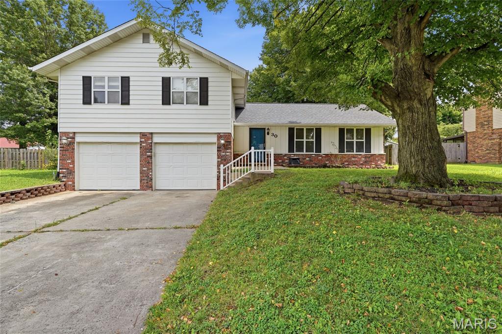 1st image of 30 Mar Jacques Dr, Belleville, IL 62226 | MLS# MIS26053672