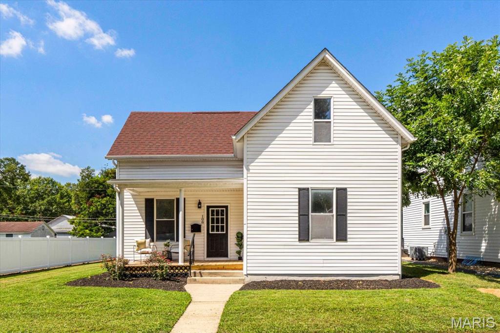 1st image of 108 S Vine St, Freeburg, IL 62243 | MLS# MIS26053687