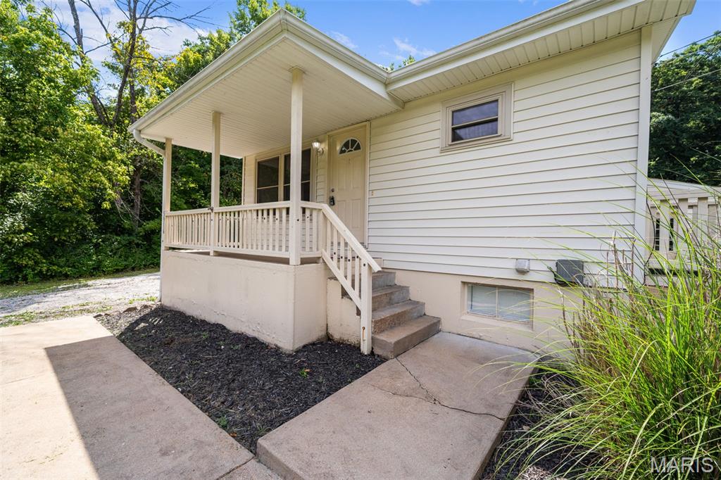 2nd image of 5916 State Road Pp, High Ridge, MO 63049 | MLS# MIS26053729
