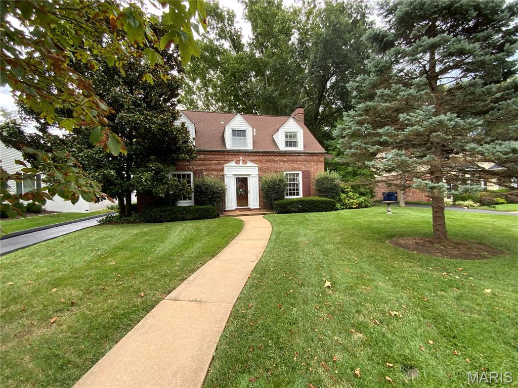 1st image of 6 Hawthorne Ct, Oakland, MO 63122 | MLS# MIS26053753