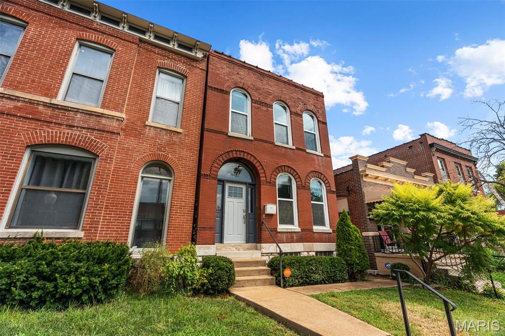2nd image of 4417 Oakland Ave, Saint Louis, MO 63110 | MLS# MIS26053758