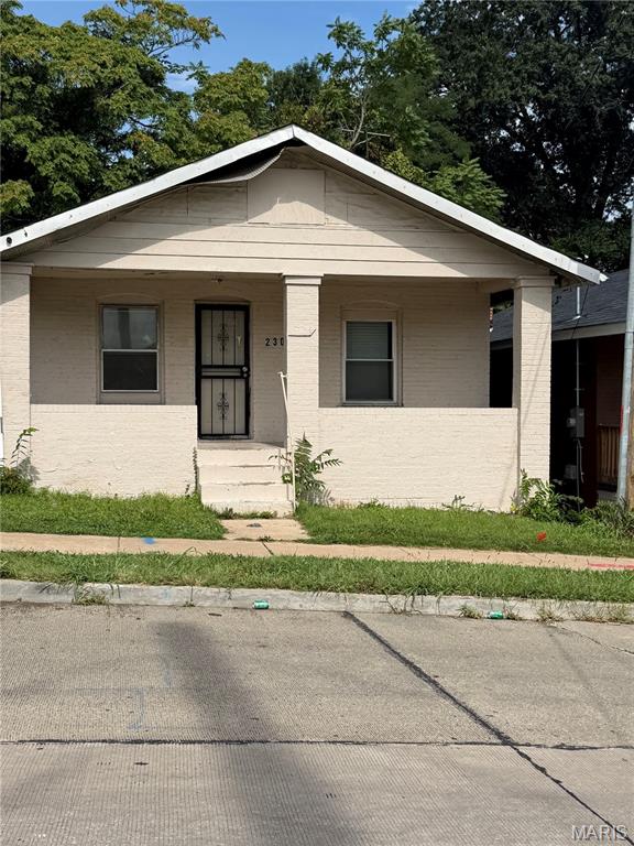 1st image of 2303 Kienlen Ave, Saint Louis, MO 63121 | MLS# MIS26053788