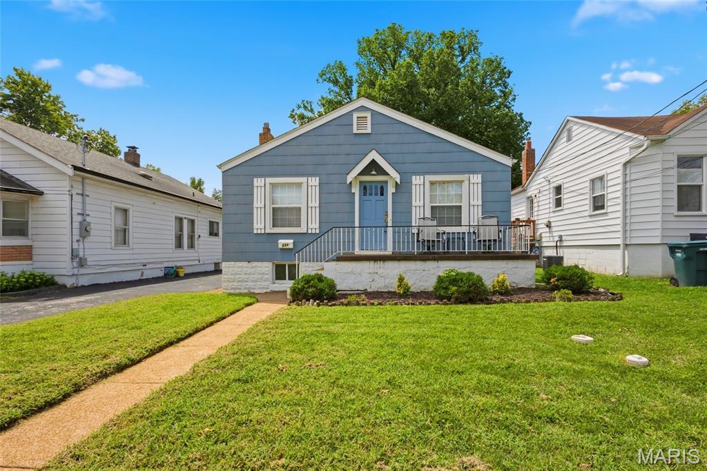 1st image of 234 W Rose Hill Ave, St Louis, MO 63122 | MLS# MIS26053818