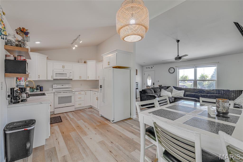 3rd image of 363 Moss Ln, Farmington, MO 63640 | MLS# MIS26053864