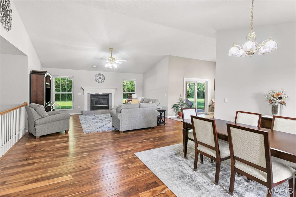4th image of 1579 Meade Dr, O'fallon, IL 62269 | MLS# MIS26053875