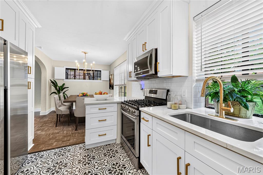 3rd image of 7614 Delmar Blvd, University City, MO 63130 | MLS# MIS26053879