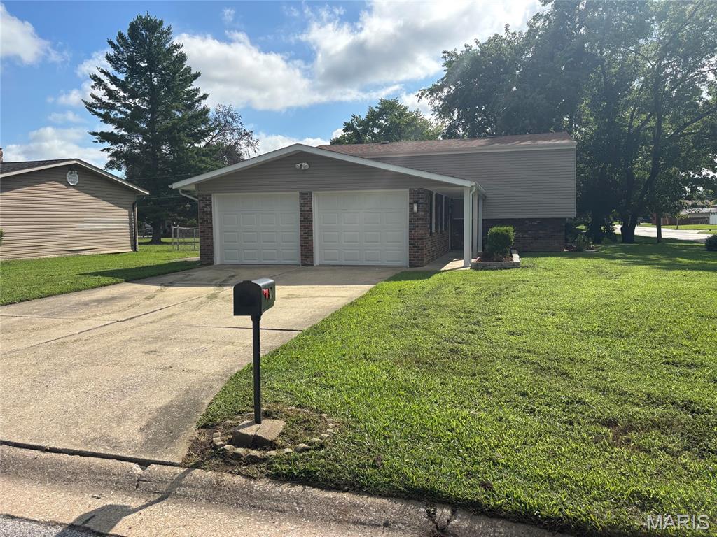 5th image of 209 Orleans Dr, Fairview Heights, IL 62208 | MLS# MIS26053908