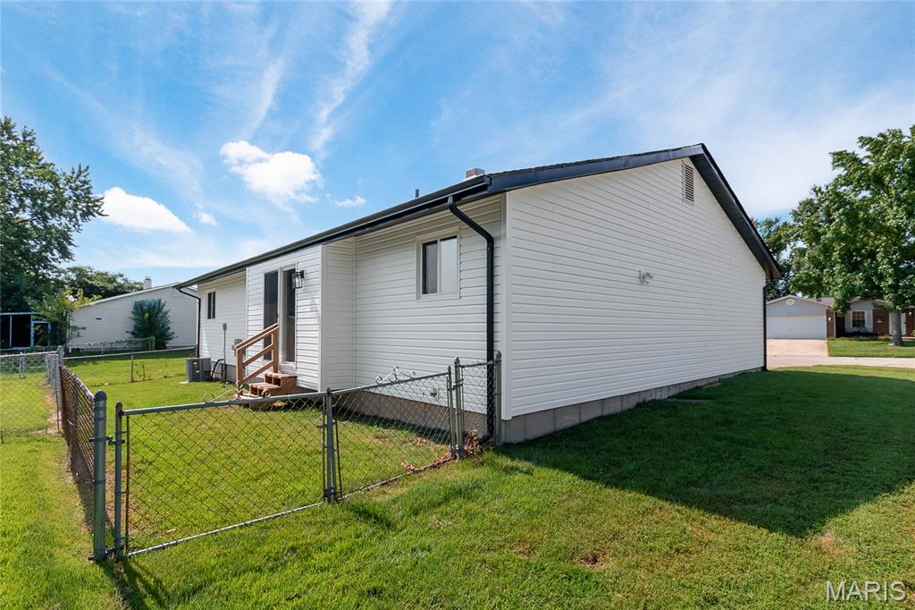 33rd image of 1356 Boardwalk Ave, Florissant, MO 63031 | MLS# MIS26053960