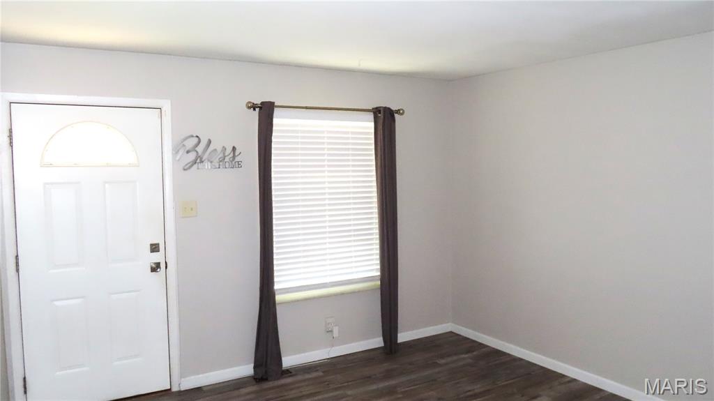 image of 1095 Thompson Dr, Florissant, MO 63031 | MLS# MIS26053991