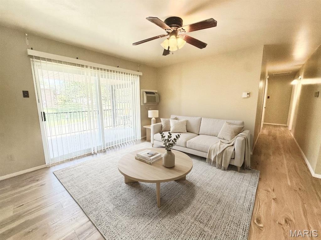 4th image of 7601 Hazelcrest Dr #E, Hazelwood, MO 63042 | MLS# MIS26054001