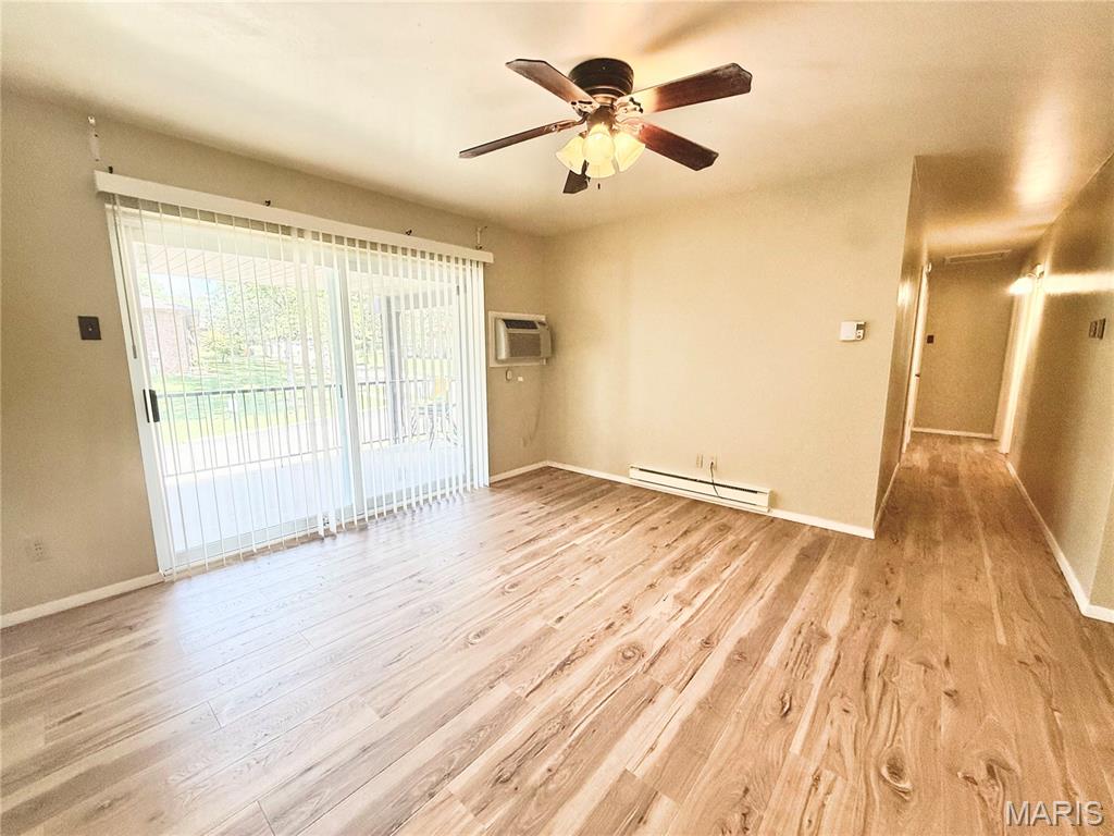 5th image of 7601 Hazelcrest Dr #E, Hazelwood, MO 63042 | MLS# MIS26054001