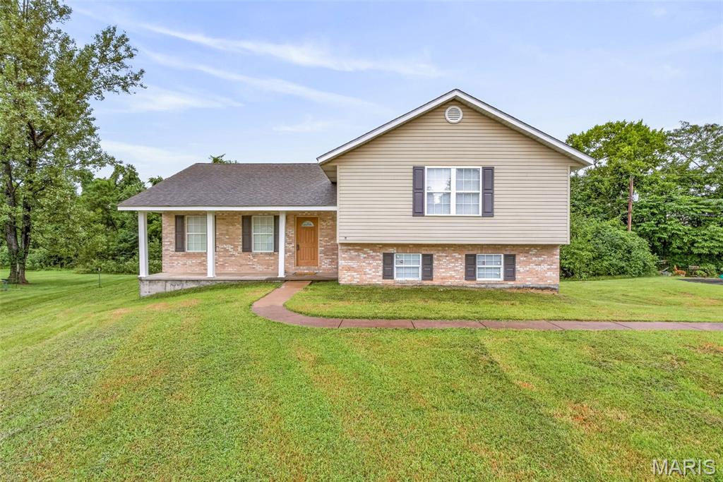 4th image of 411 Trevor Ct, Bonne Terre, MO 63628 | MLS# MIS26054004