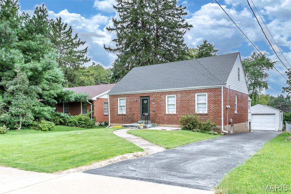 1st image of 8746 North Ave, St Louis, MO 63114 | MLS# MIS26054024